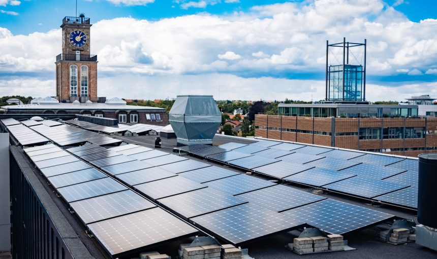 installation-of-solar-panels-on-a-flat-roof-in-th-2024-10-18-08-56-11-utc